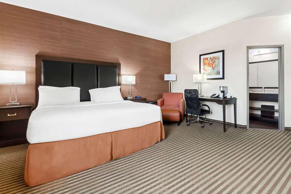 Best Western Plus Fergus Hotel Habitación foto
